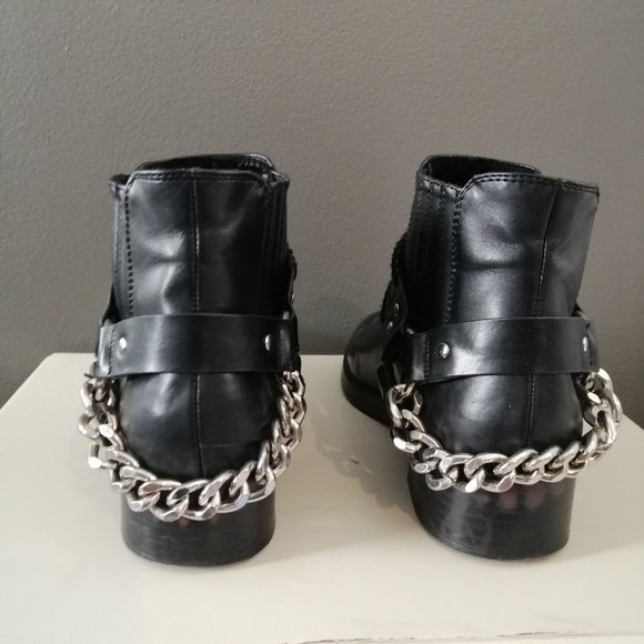 Pull&Bear Rocker Booties with Chain - Picture 3 of 4